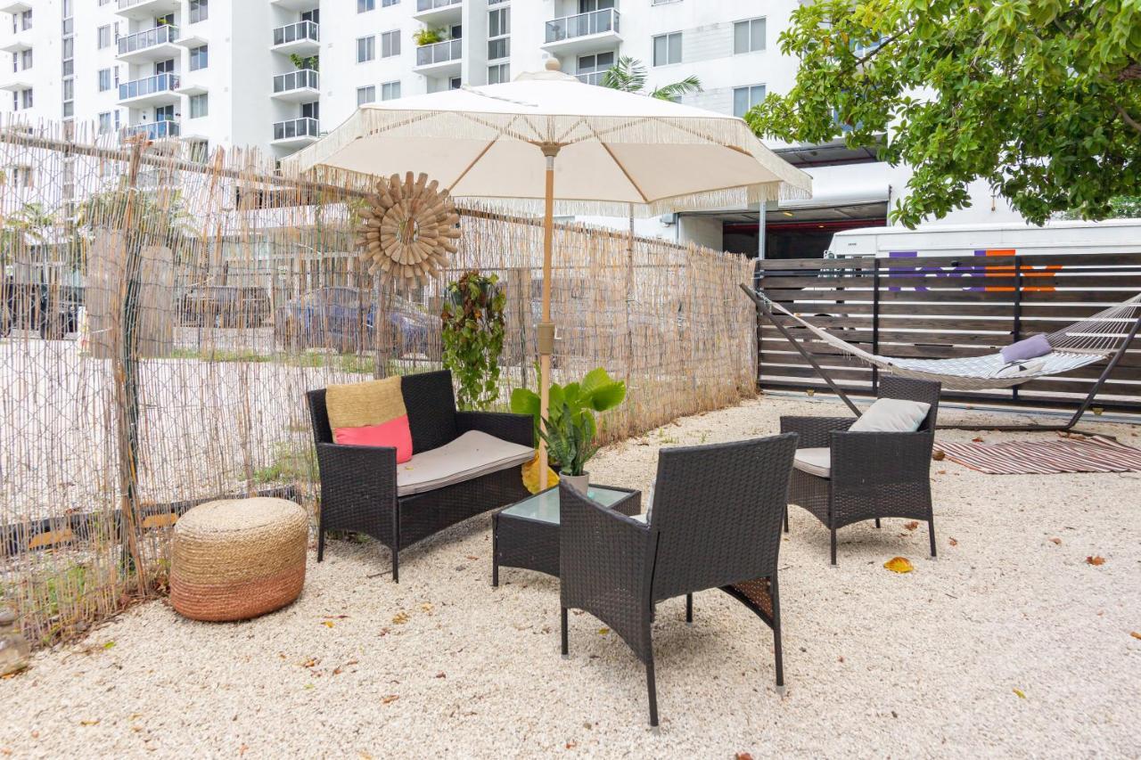 1 Bedroom Apartment With Balcony Miami - Heart Of Downtown Екстер'єр фото